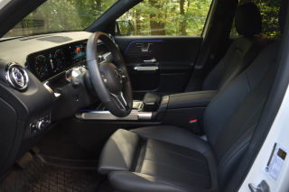 MERCEDES EQB 250+ AMG Line Premium