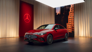 MERCEDES CLA 180 Advanced