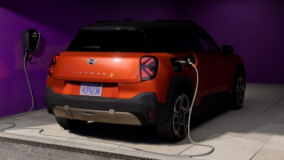 MINI Mini Aceman SE Blackyard