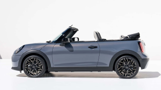 MINI Mini Cooper S John Cooper Works Cabrio