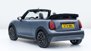 MINI Mini Cooper John Cooper Works JCW Cabrio