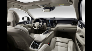 VOLVO XC60 T8 Plug-in hybrid AWD automatico Ultra Black Edition