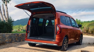 RENAULT Kangoo 1.3 TCe 130 CV EDC Grand Techno