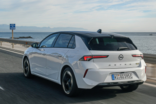 OPEL Astra Hybrid 145 CV EDCT Sports Tourer Edition