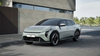 KIA EV4  81.4 kWh Long range GT-line Launch Edition