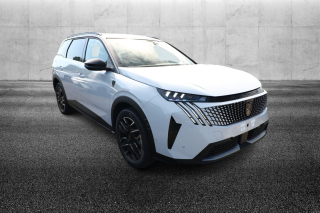 PEUGEOT 5008 Hybrid 145 e-DCS6 GT